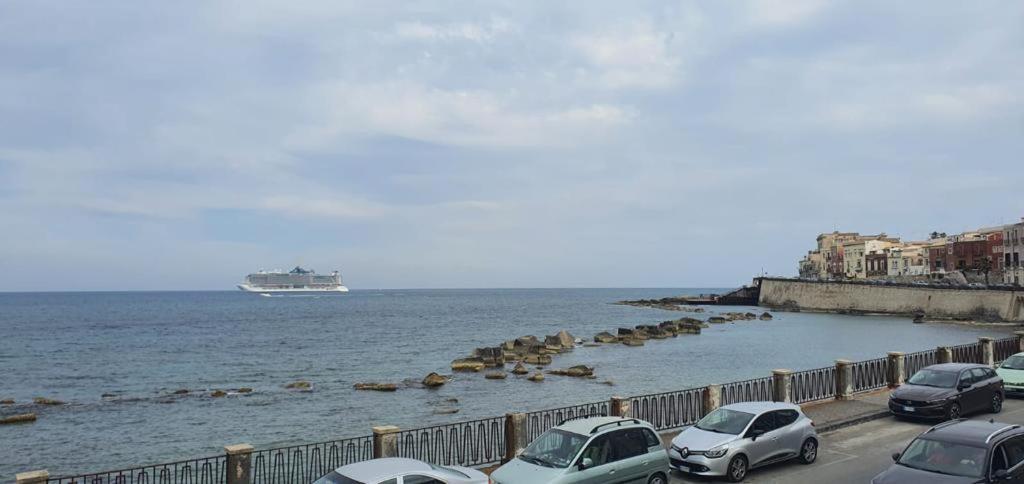 Le Meraviglie Del Lungomare Villa Syracuse Phòng bức ảnh